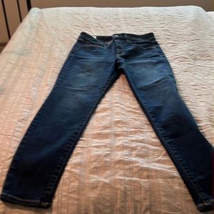 Gap Women's jeggings- universal high rise